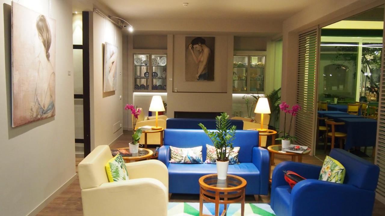 Hotel Lucerna Кастильоне-делла-Пеская Экстерьер фото